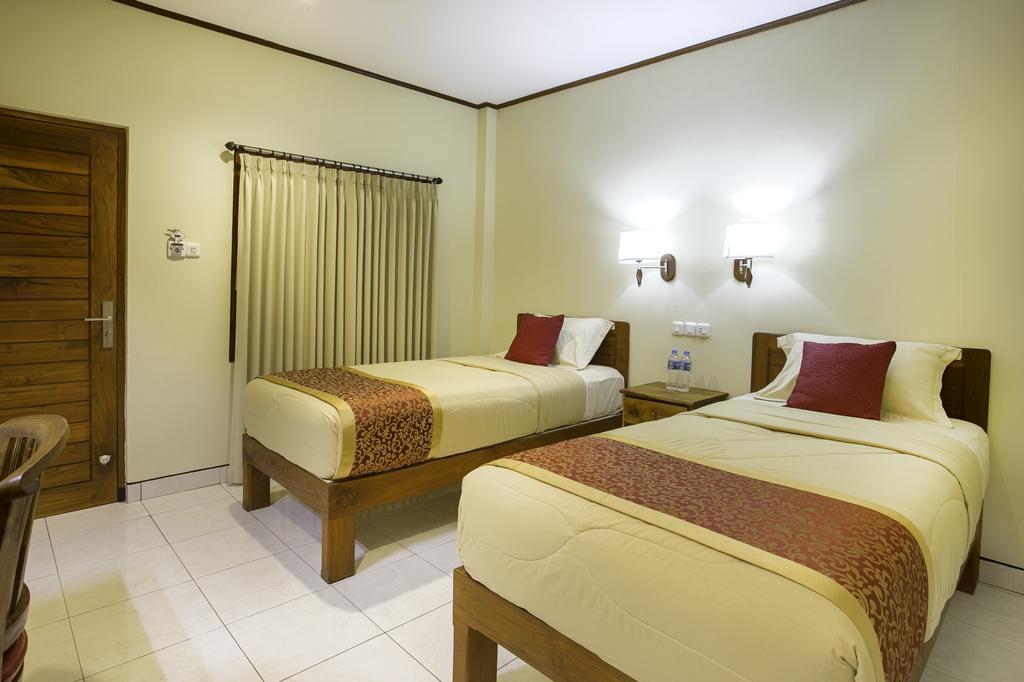 Komodo Lodge Лабуан-Бахо Экстерьер фото
