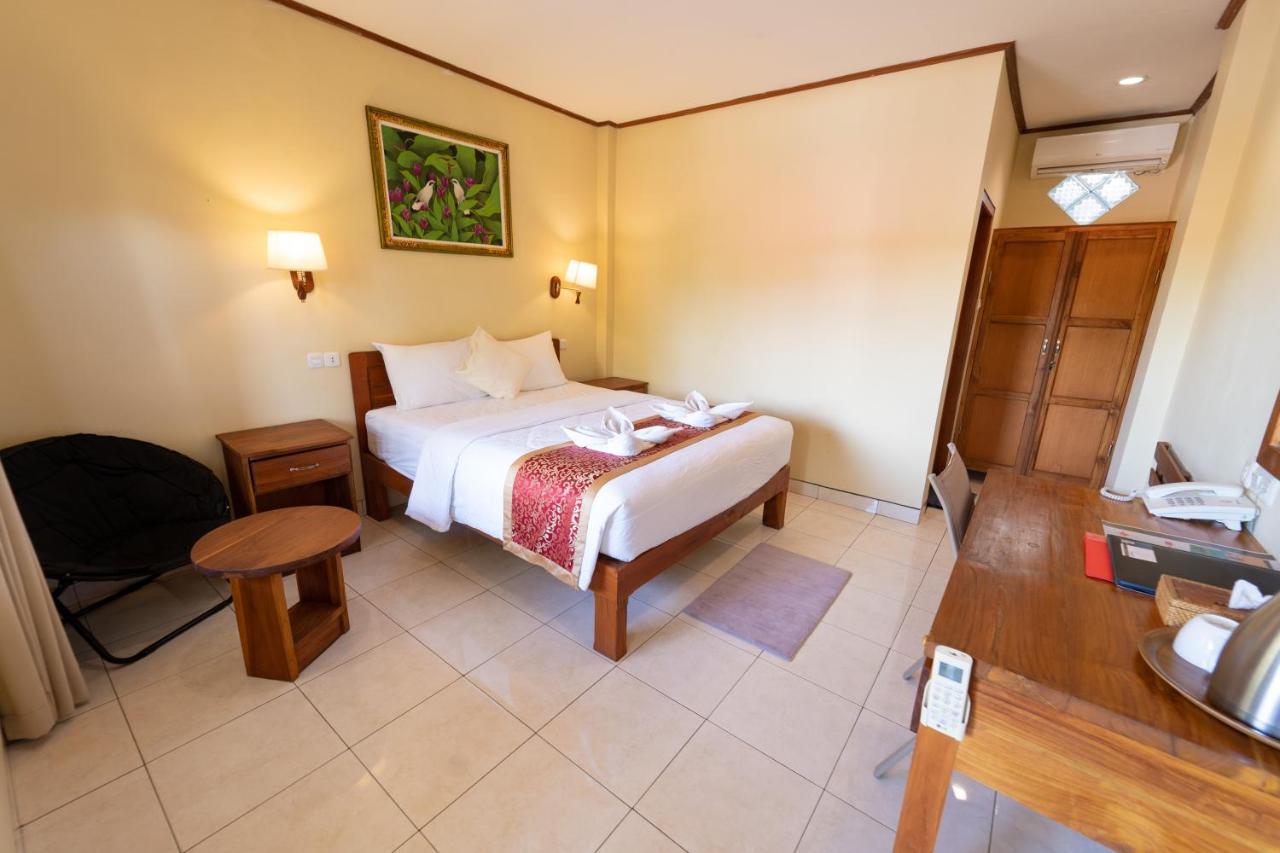 Komodo Lodge Лабуан-Бахо Экстерьер фото
