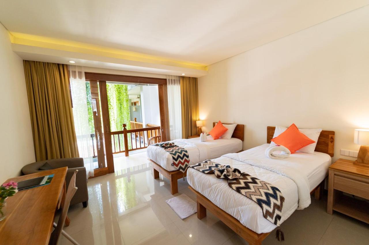 Komodo Lodge Лабуан-Бахо Экстерьер фото