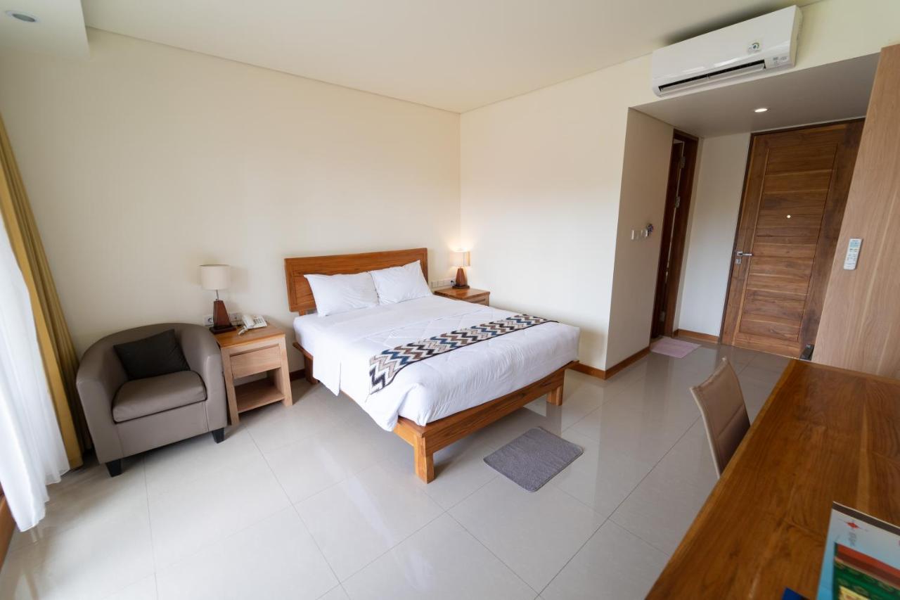 Komodo Lodge Лабуан-Бахо Экстерьер фото
