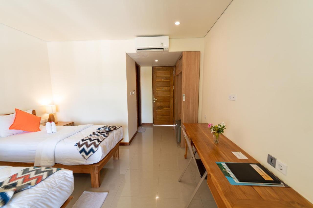 Komodo Lodge Лабуан-Бахо Экстерьер фото